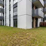 Apartments With Garden Dmowskiego 81 By Noclegi Renters